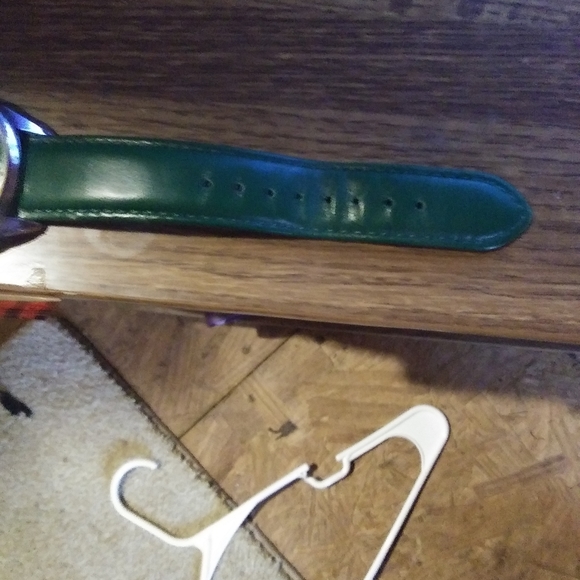 Watch - Picture 5 of 11